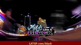 Hot sexy MILF rajdas granda nigra monstro dick 38