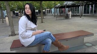 Wench ganahan kaayong blowjobs sa usa ka daghan