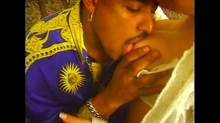 LBO - Mezinárodní Milenci - scéna 1