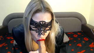 Controle handjobs met vulgaire gesprekken. buurman